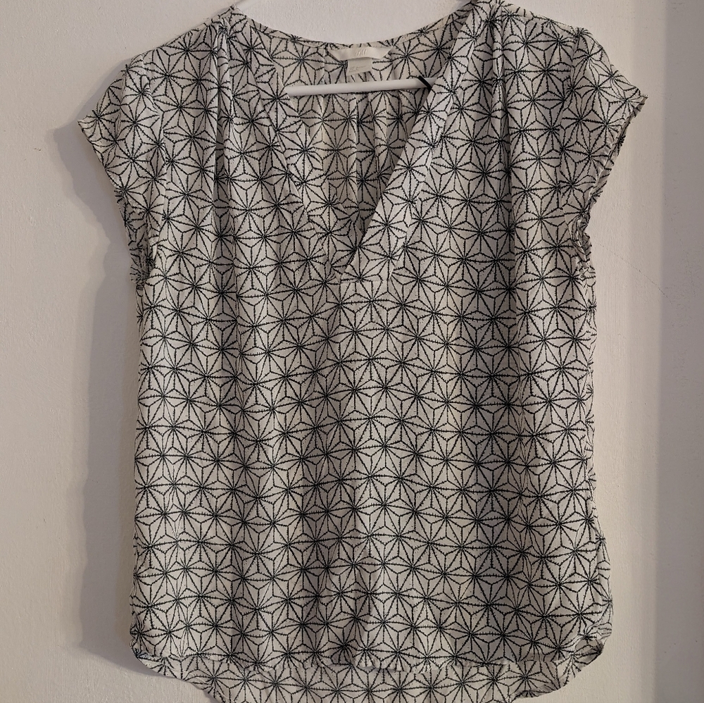 H&M Black and White Blouse with あさのは Asanoha Geometric Print